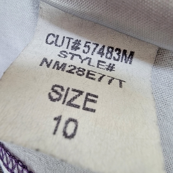 EUC NYDJ Black 5 Pocket Jeans Size 10 - Picture 5 of 10